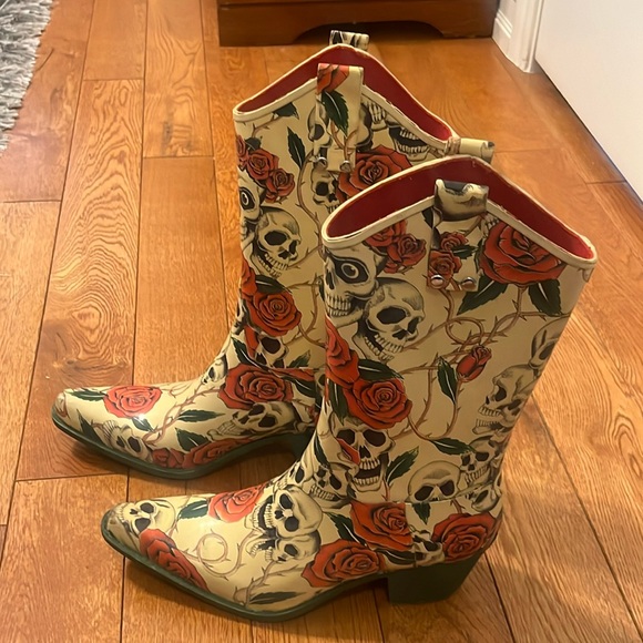 Shoes - Cowgirl boots